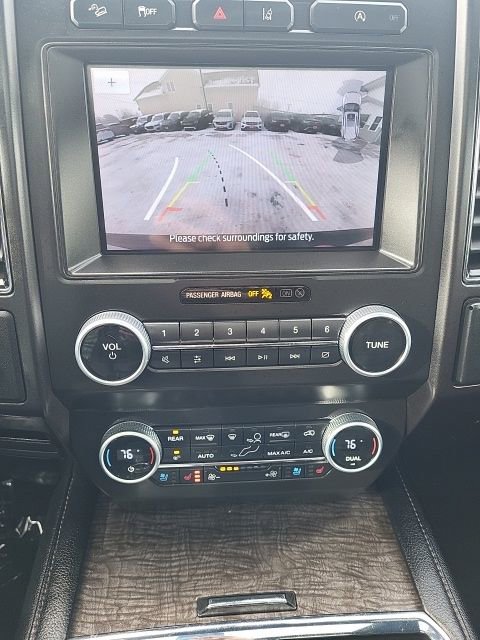 Used 2021 Ford Expedition Max Limited AWD/4WD image 4