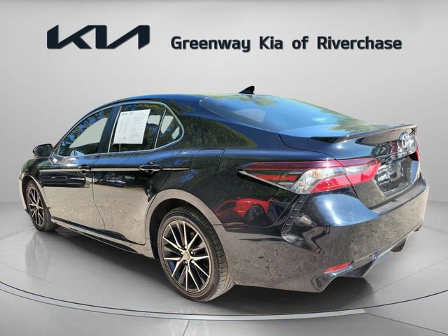 Used 2024 Toyota Camry SE FWD image 4