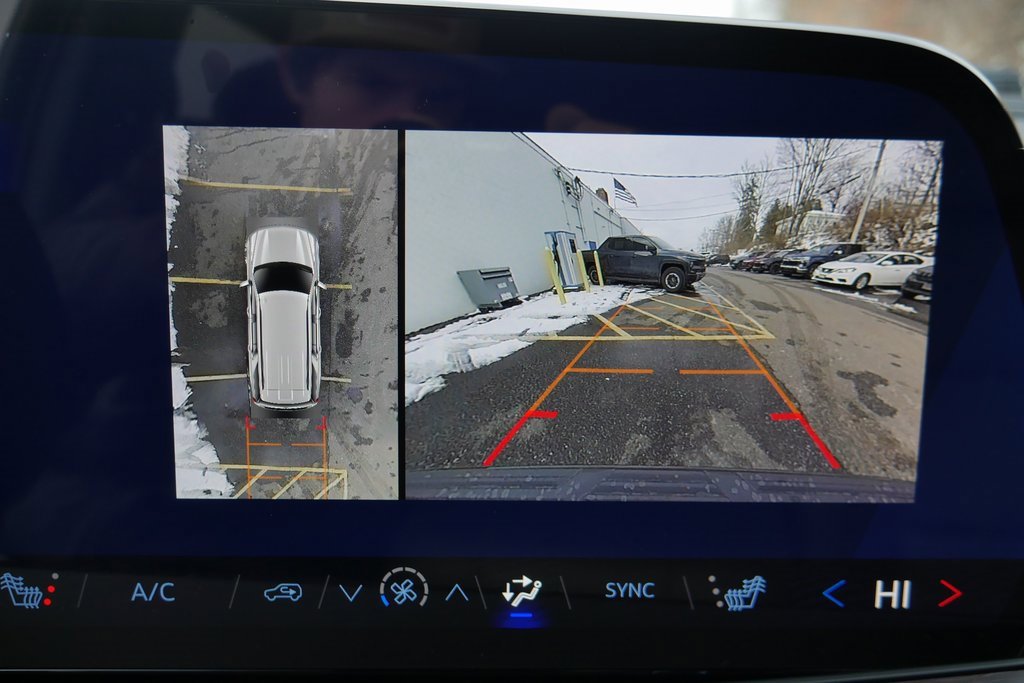 New 2026 Chevrolet Tahoe LT w/ Comfort Package image 17