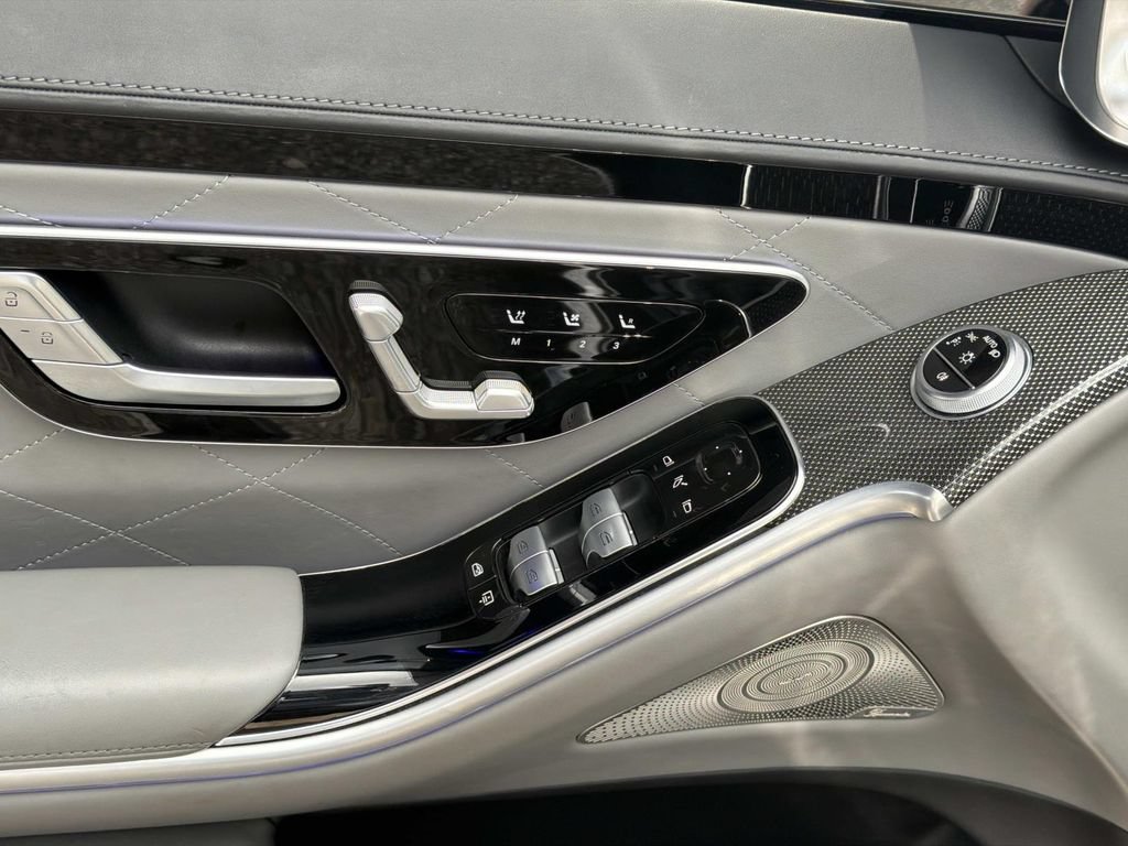 Used 2021 Mercedes-Benz S 580 4MATIC Sedan image 20