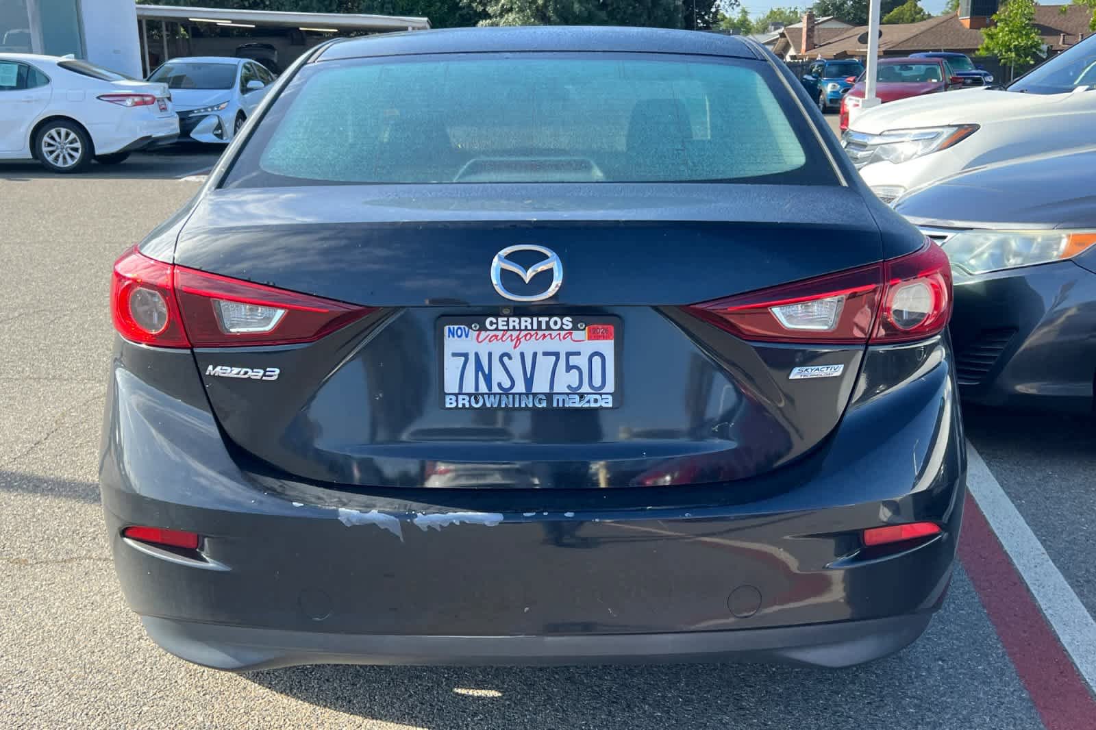 Used 2016 MAZDA MAZDA3 i Sport FWD image 5