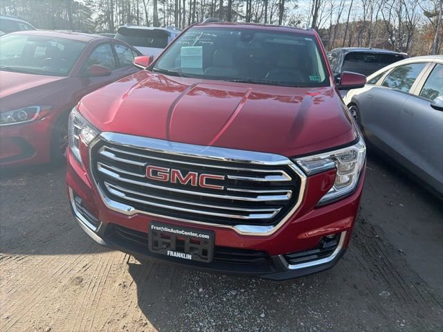 Used 2022 GMC Terrain SLT w/ Infotainment Package II image 4