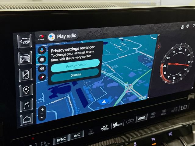 Used 2025 GMC Hummer EV 2X w/ Extreme Off-Road Package image 16