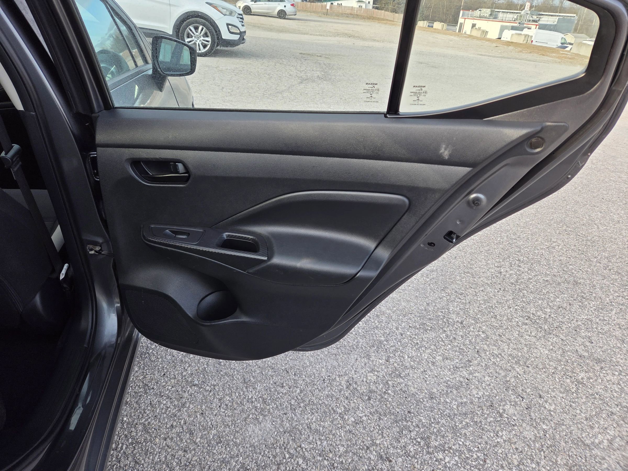 Used 2021 Nissan Versa S image 23