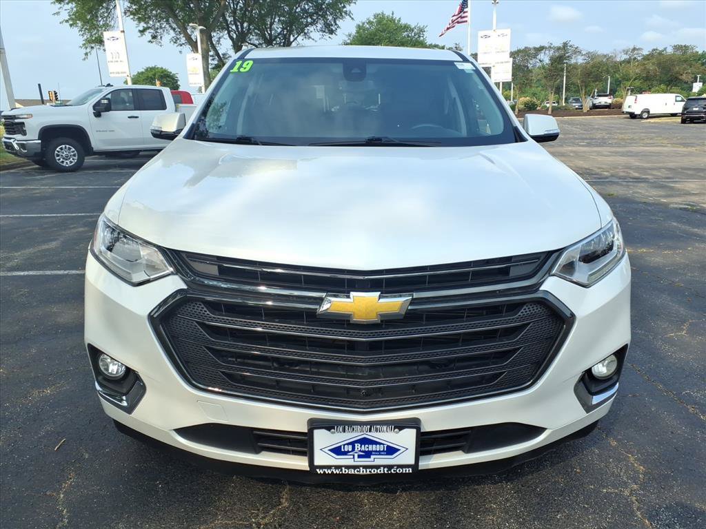 Used 2019 Chevrolet Traverse High Country AWD/4WD image 2