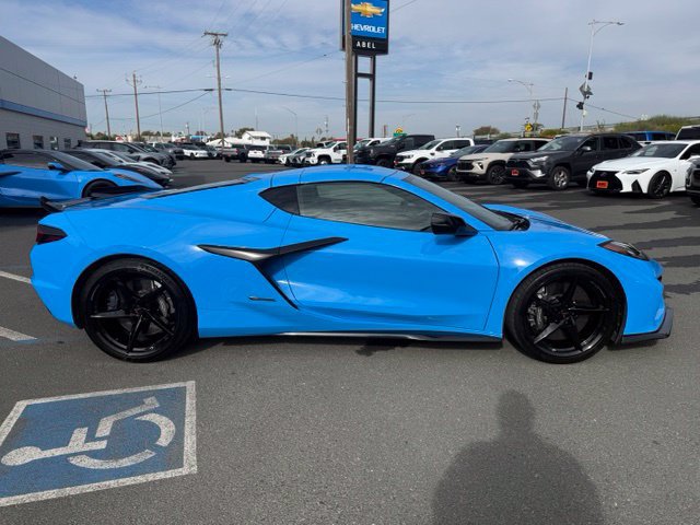 Used 2025 Chevrolet Corvette E-Ray AWD/4WD image 5