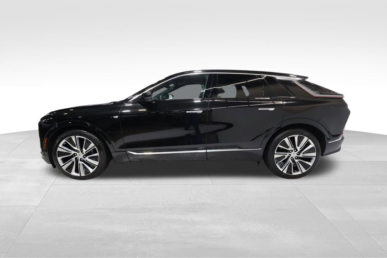 Certified 2024 Cadillac Lyriq Luxury w/ LPO, Floor Liner Package image 1