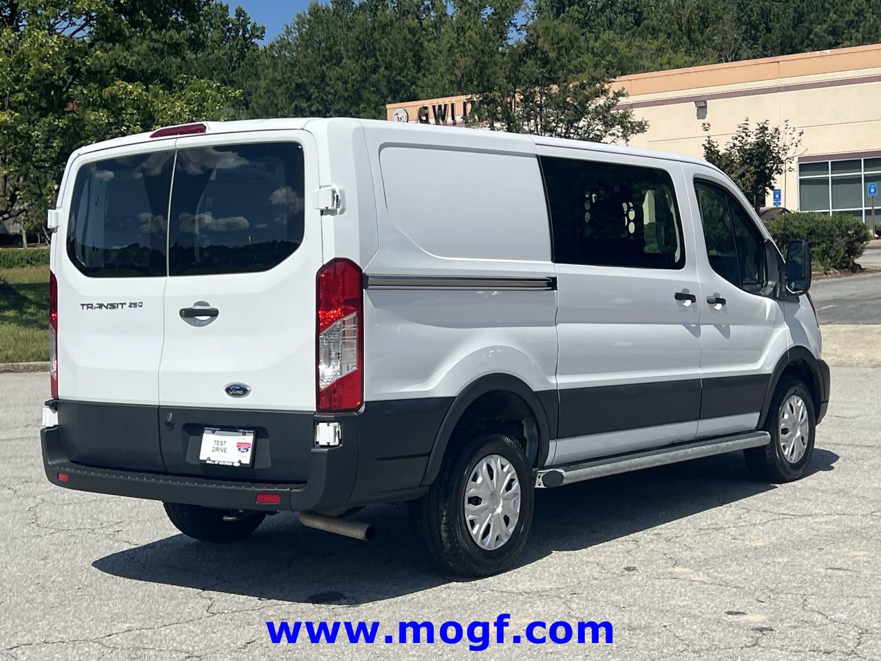 Used 2025 Ford Transit 250 Low Roof w/ Exterior Upgrade Package RWD image 3