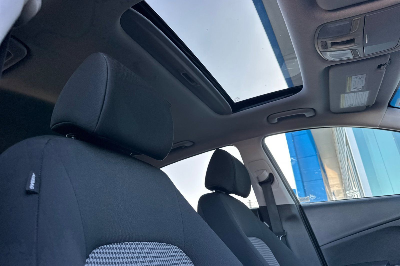 Used 2018 Hyundai Kona SEL w/ SEL Tech Package 02 image 20