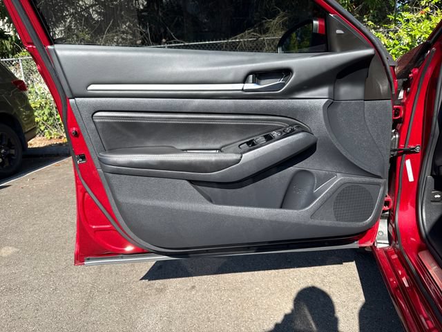 Used 2023 Nissan Altima 2.5 SL AWD/4WD image 17