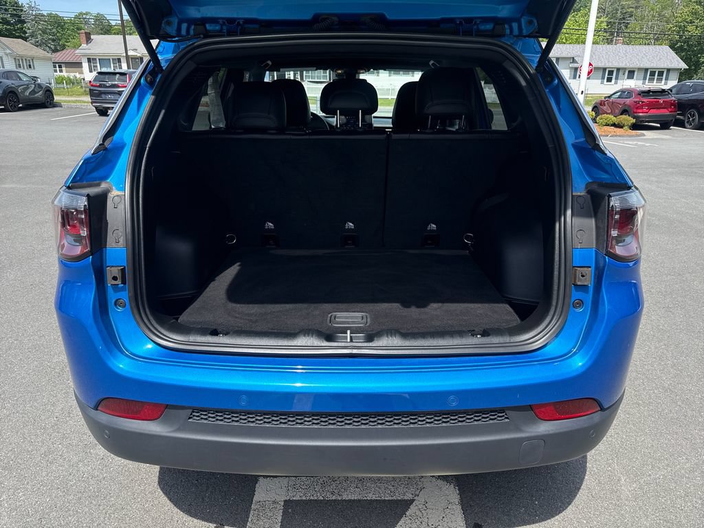 Used 2024 Jeep Compass Limited AWD/4WD image 21