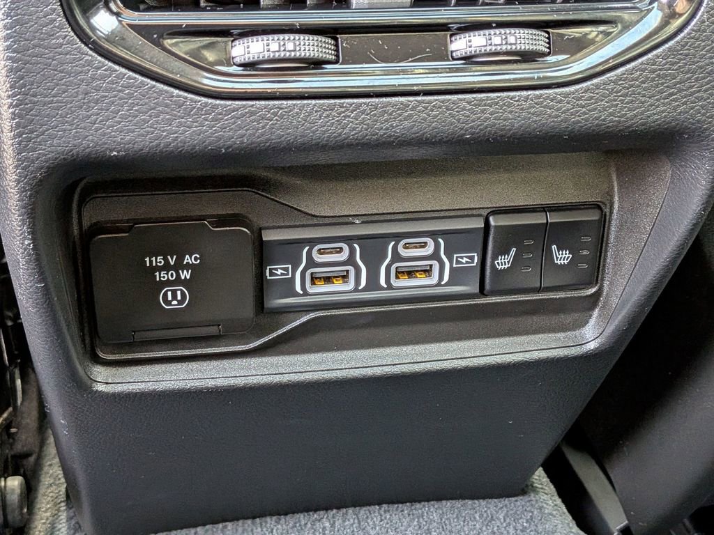 Used 2022 Jeep Grand Cherokee Limited 4xe image 28