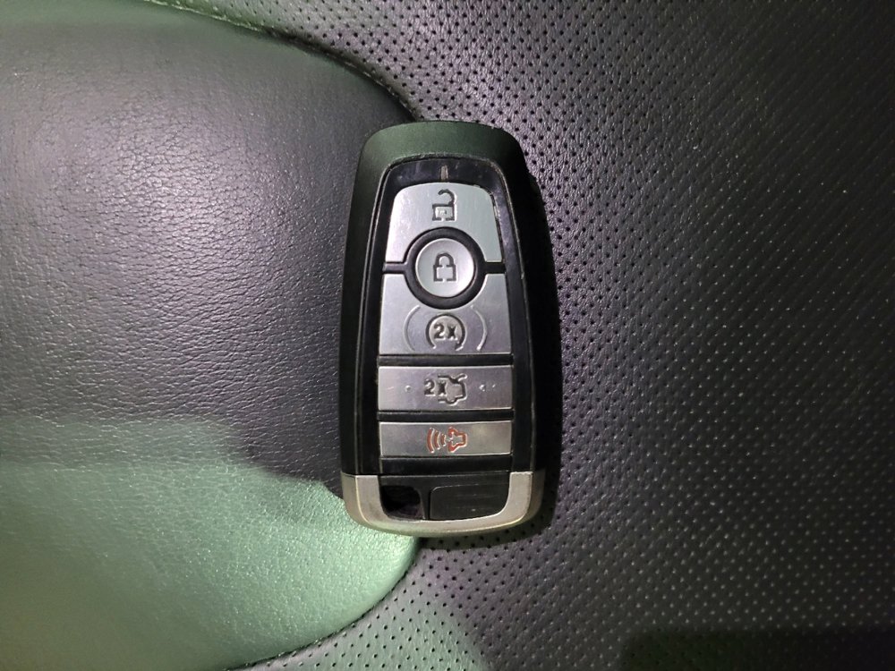 Used 2020 Ford Fusion Titanium FWD image 32