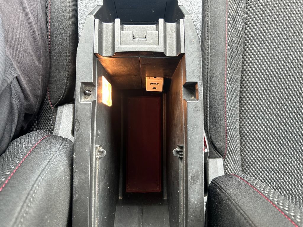 Used 2017 Chevrolet Equinox LS FWD image 30