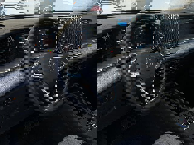 New 2025 Volkswagen Tiguan S image 15