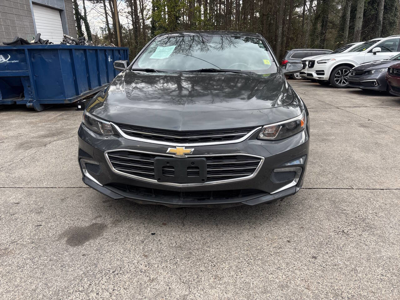 Used 2018 Chevrolet Malibu LT image 3