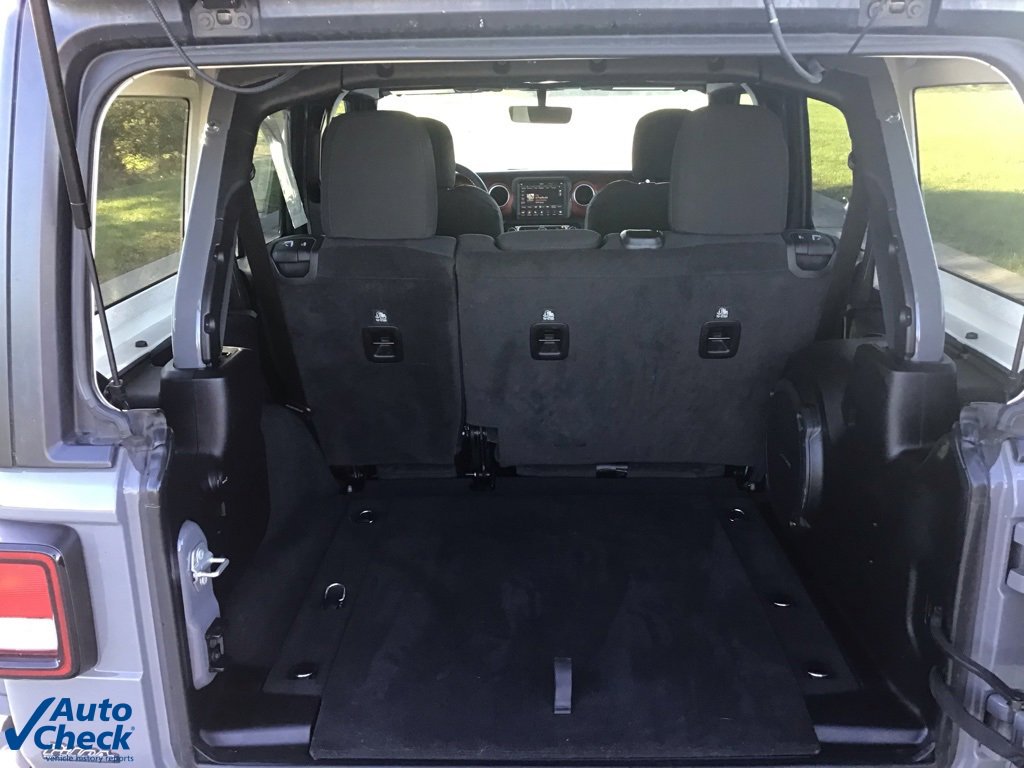 Used 2023 Jeep Wrangler Unlimited Rubicon image 5