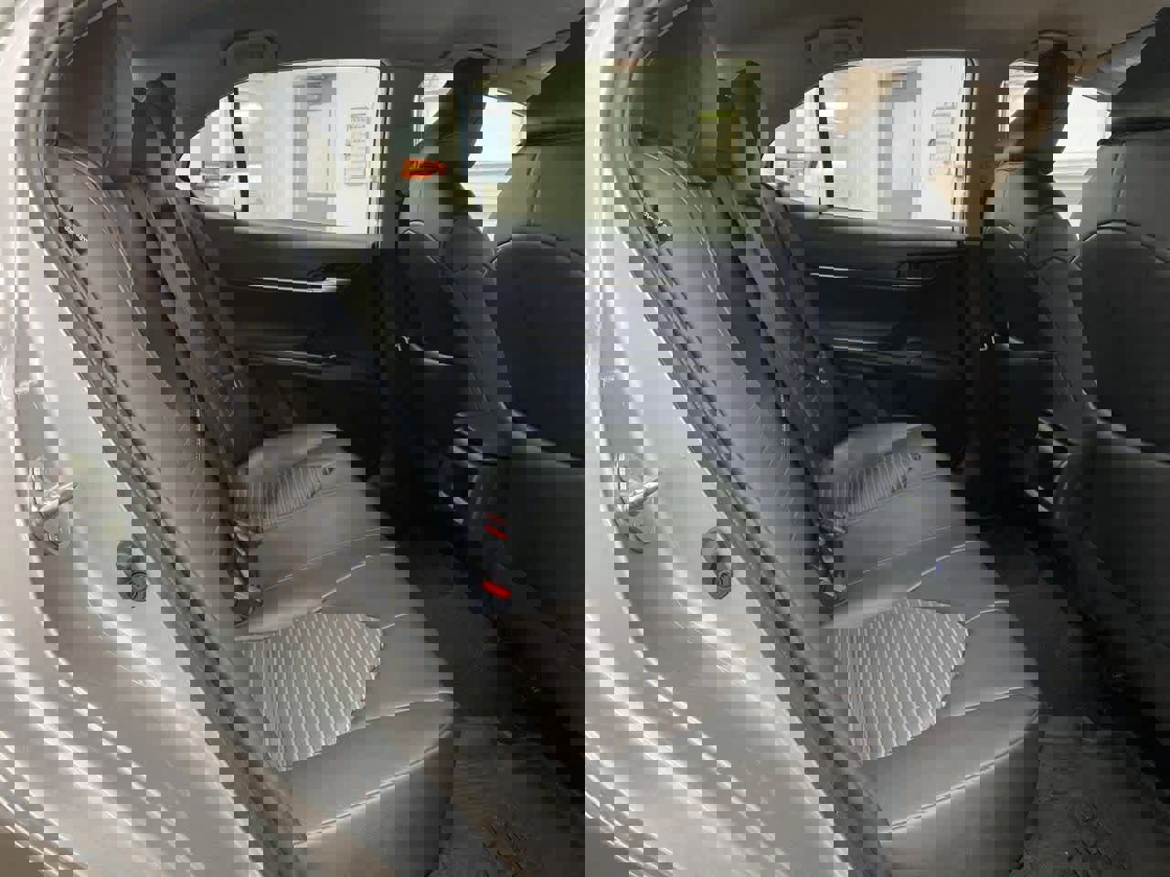 Used 2024 Toyota Camry SE image 18