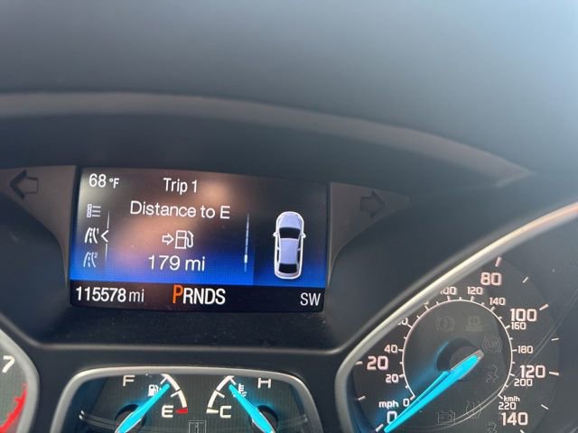 Used 2017 Ford Escape SE w/ Equipment Group 201A image 12