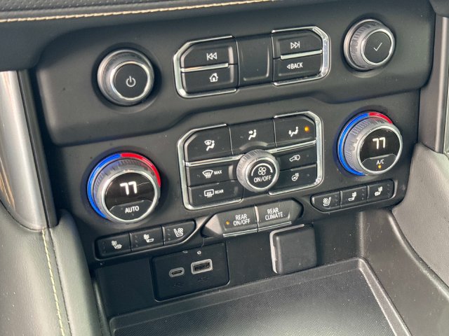 Used 2024 Chevrolet Tahoe Premier w/ Advanced Technology Package AWD/4WD image 28