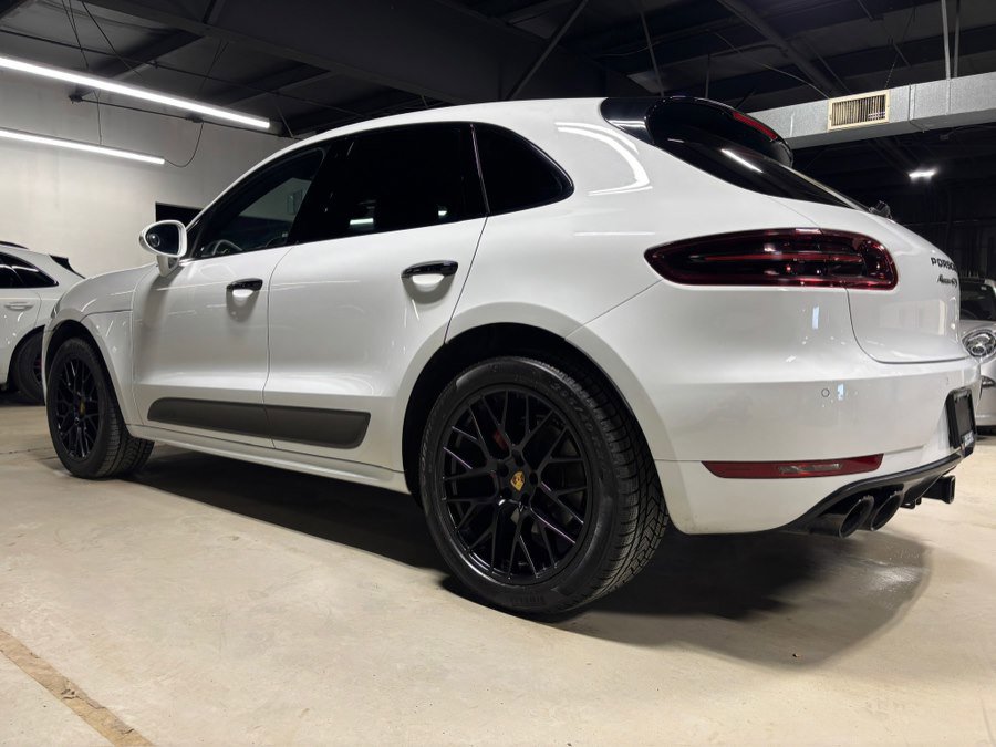 Used 2018 Porsche Macan GTS w/ Premium Package Plus image 6
