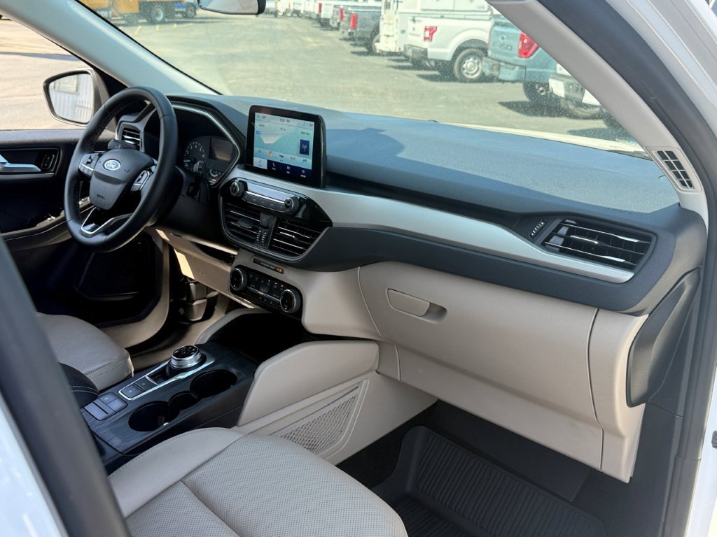 Used 2022 Ford Escape SEL AWD/4WD image 24