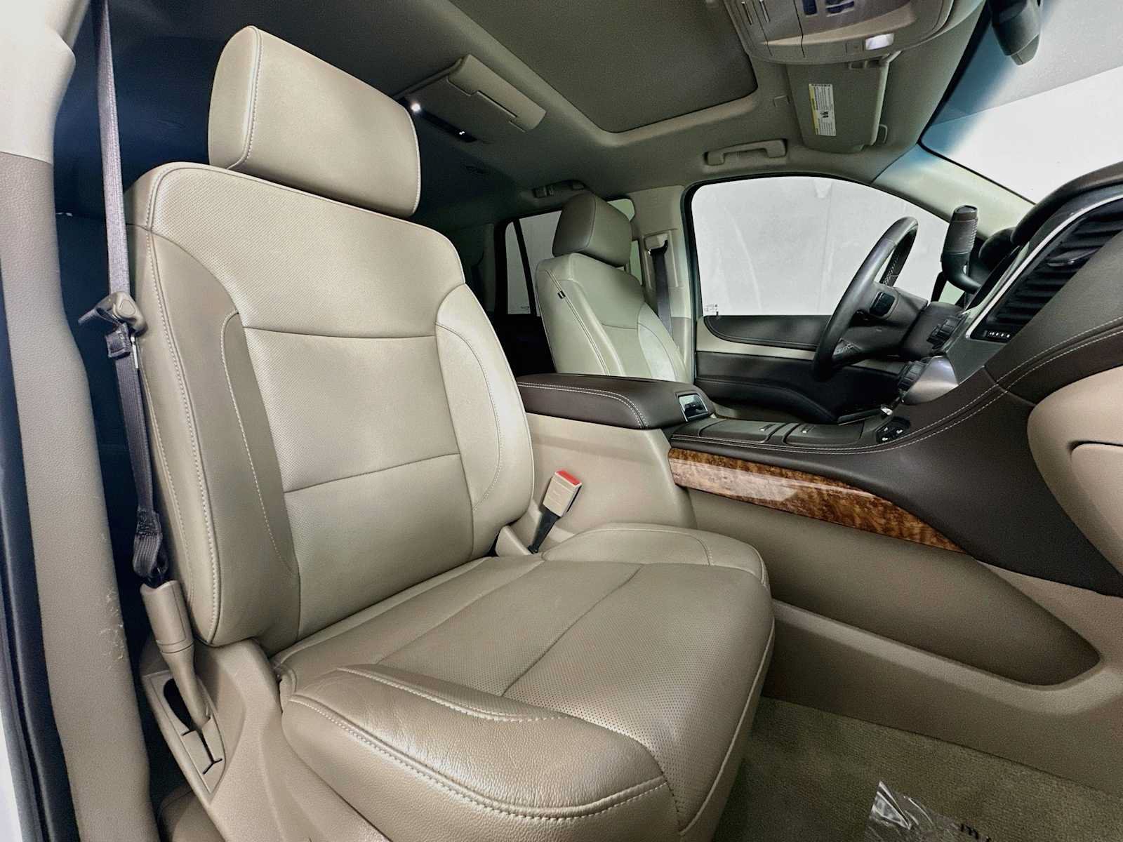 Used 2019 Chevrolet Tahoe Premier AWD/4WD image 30