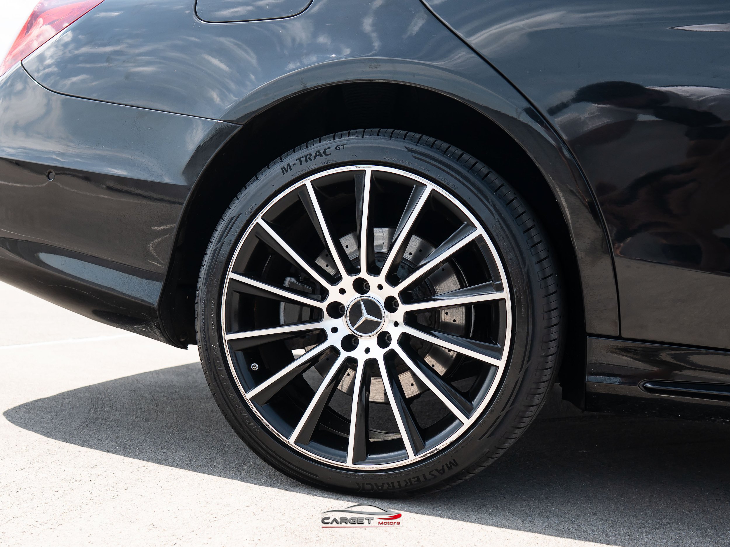 Used 2016 Mercedes-Benz S 550 4MATIC Sedan image 10