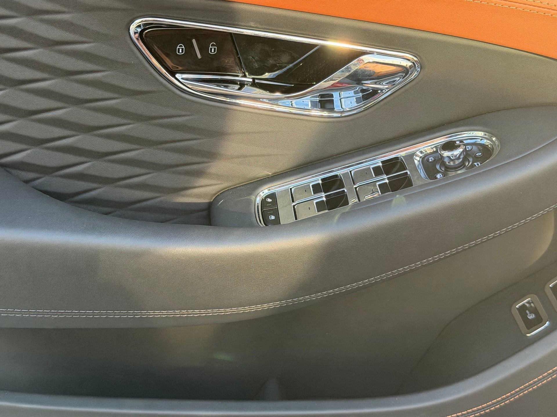 New 2026 Bentley Continental GTC AWD/4WD image 44