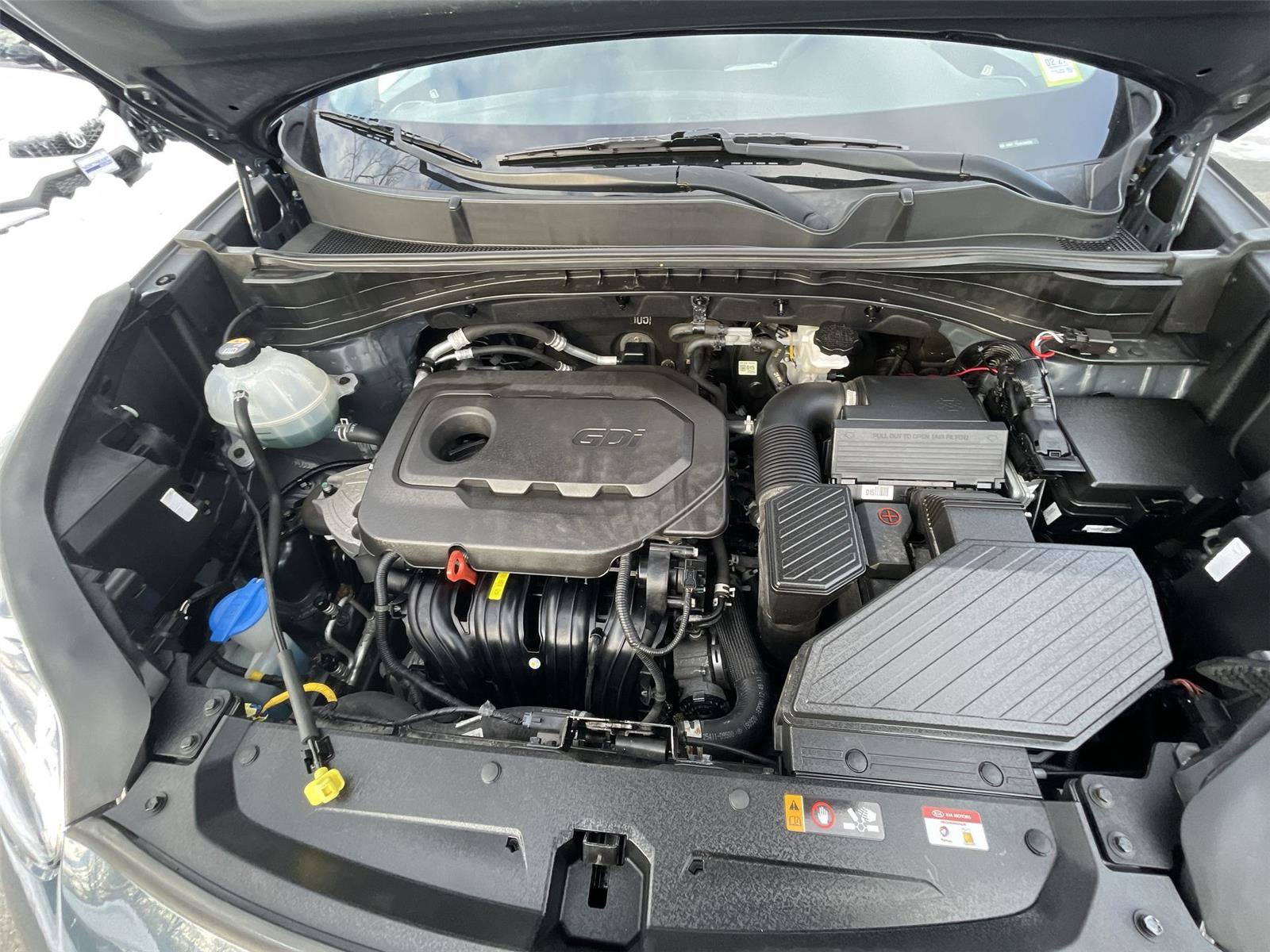 Used 2020 Kia Sportage LX image 11