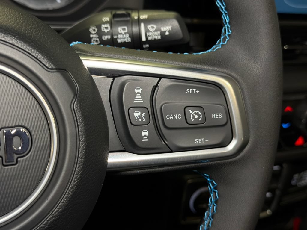 Used 2024 Jeep Wrangler High Altitude AWD/4WD image 25