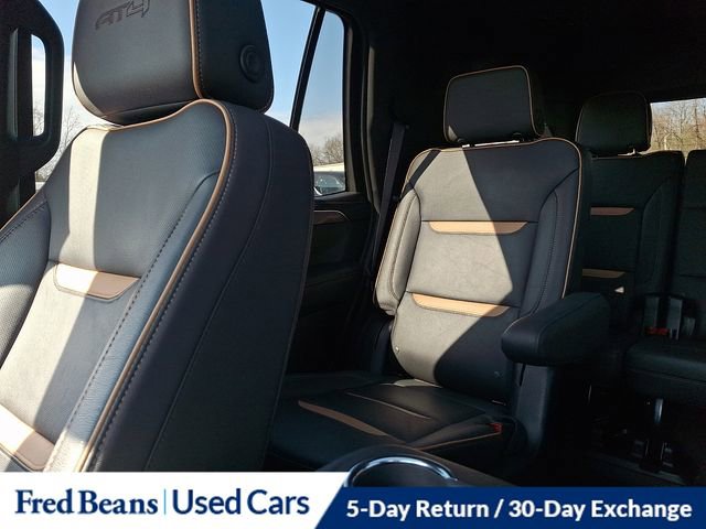 Used 2023 GMC Yukon AT4 AWD/4WD image 18