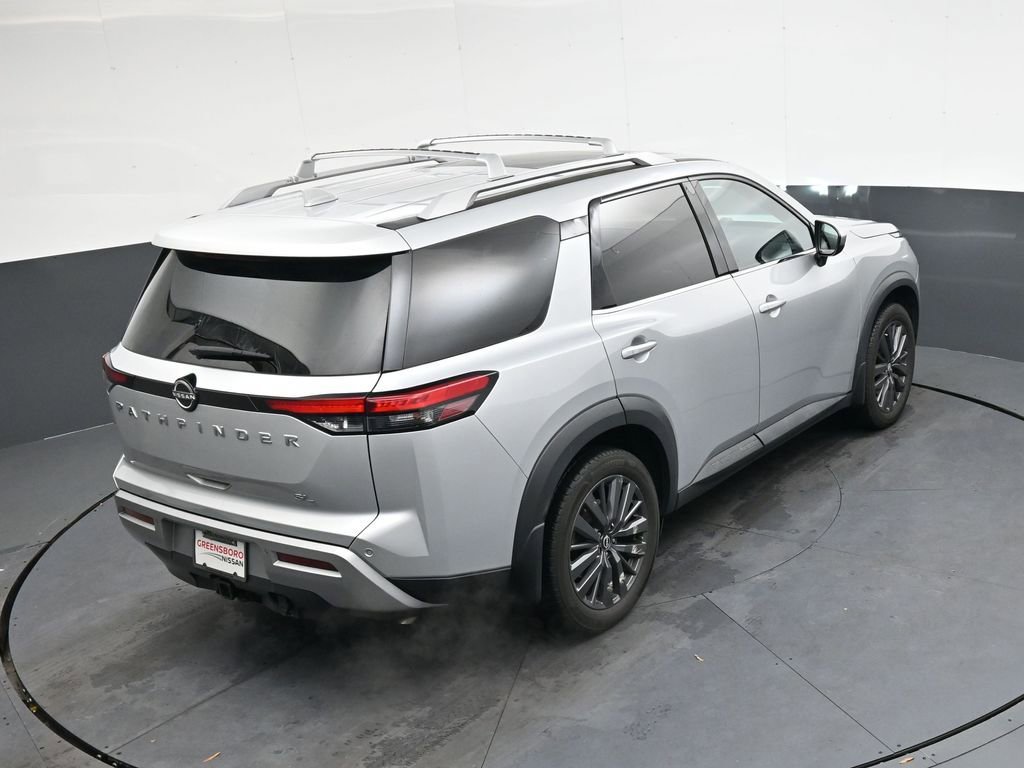 Used 2022 Nissan Pathfinder SL w/ SL Premium Package image 32