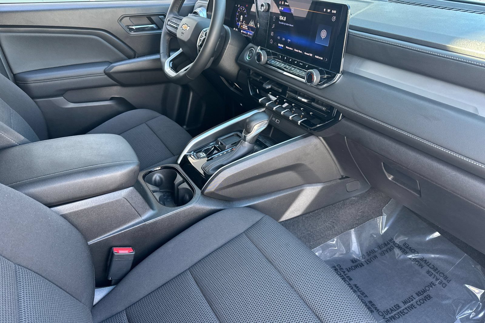 Used 2026 Chevrolet Colorado LT RWD image 19