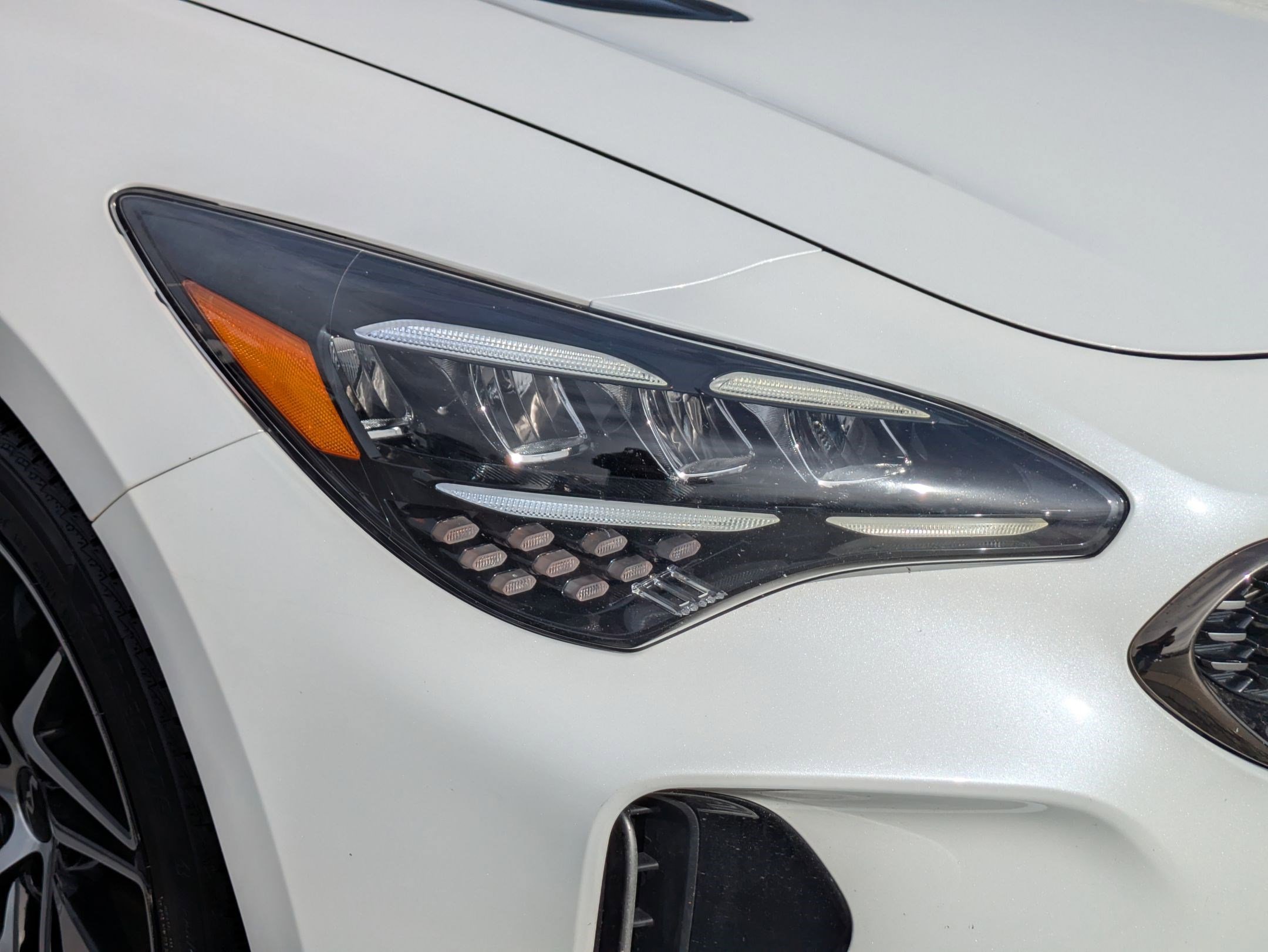 Used 2022 Kia Stinger GT-Line w/ Sun & Sound Package image 10