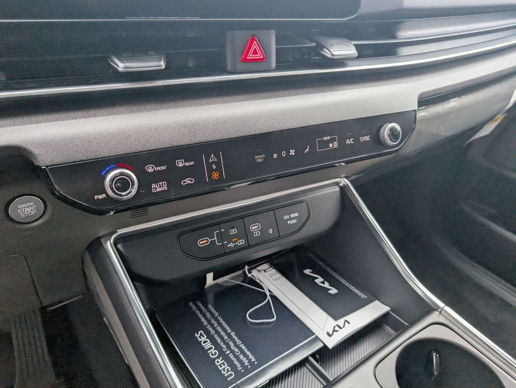 New 2026 Kia Carnival EX FWD image 19