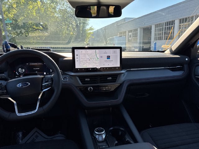 New 2026 Ford Explorer ST-Line w/ ST-Line Street Pack AWD/4WD image 13