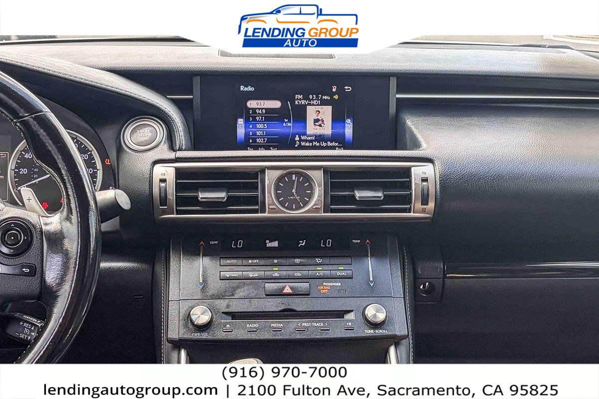 Used 2016 Lexus IS 300 AWD image 12
