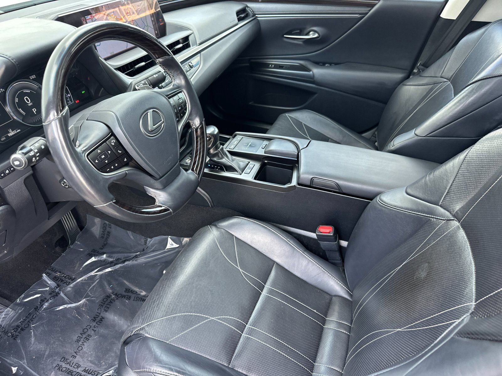 Used 2019 Lexus ES 300h w/ Accessory Package 2 image 9