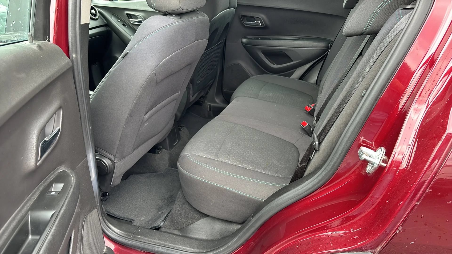 Used 2016 Chevrolet Trax LS AWD/4WD image 12