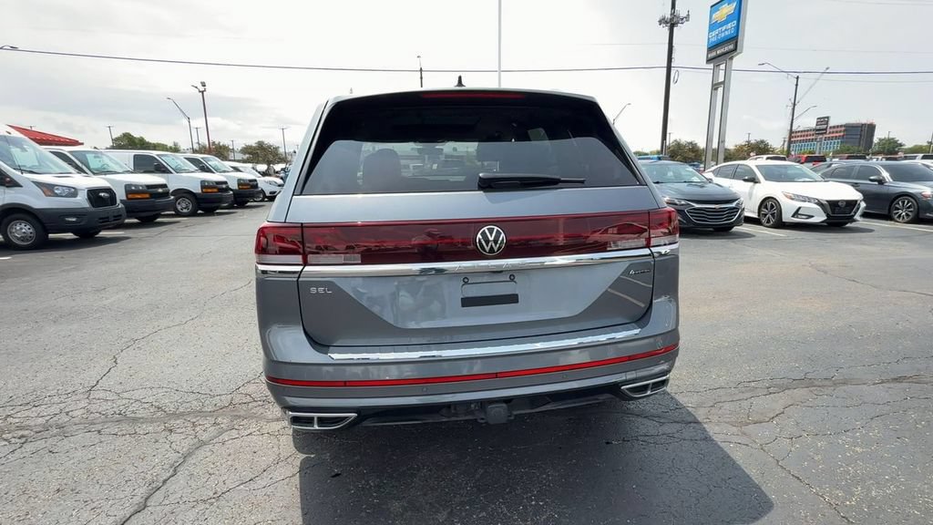 Used 2024 Volkswagen Atlas SEL Premium R-Line AWD/4WD image 7