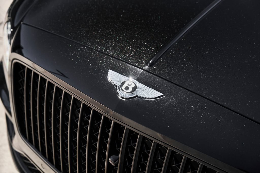 Used 2024 Bentley Flying Spur V8 AWD/4WD image 7