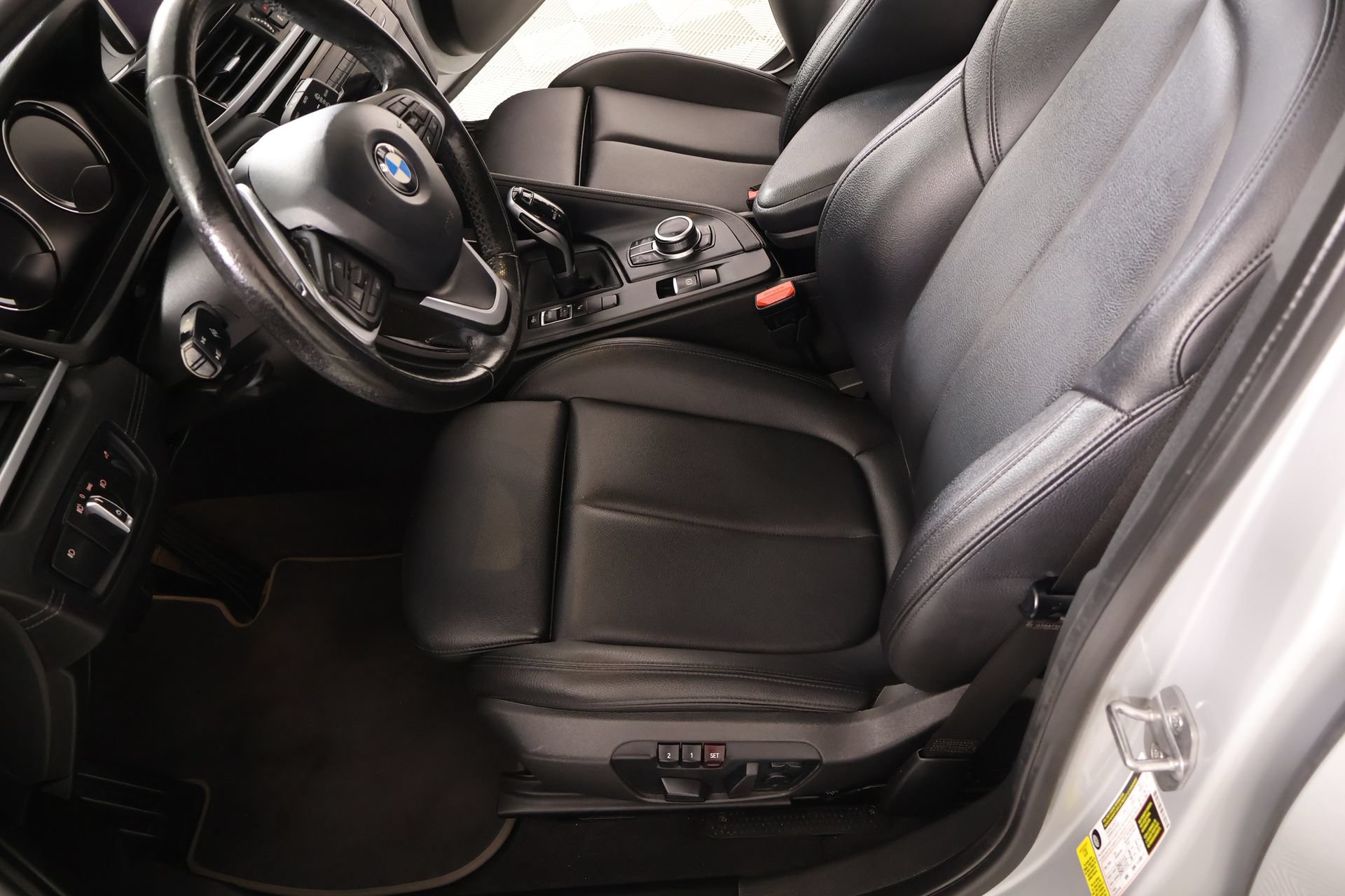 Used 2020 BMW X2 sDrive28i w/ Premium Package FWD image 12