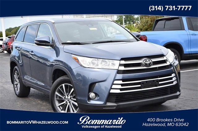 Used 2018 Toyota Highlander SE
