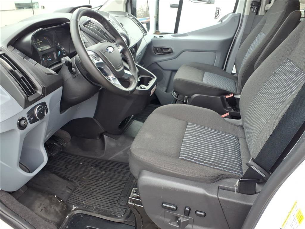 Used 2019 Ford Transit 150 XLT image 9