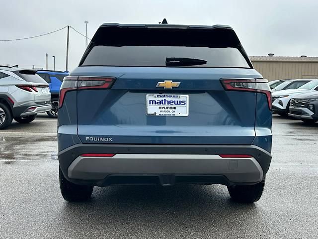 Used 2025 Chevrolet Equinox LT image 6