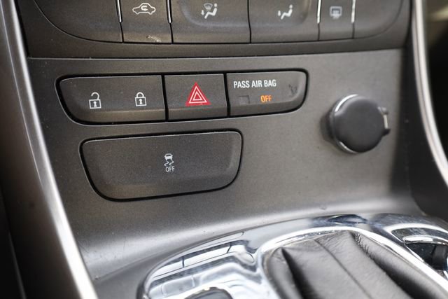 Used 2013 Chevrolet Malibu LS image 19