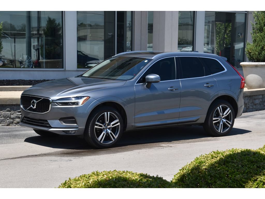 Used 2021 Volvo XC60 T5 Momentum w/ Premium Package AWD/4WD image 8