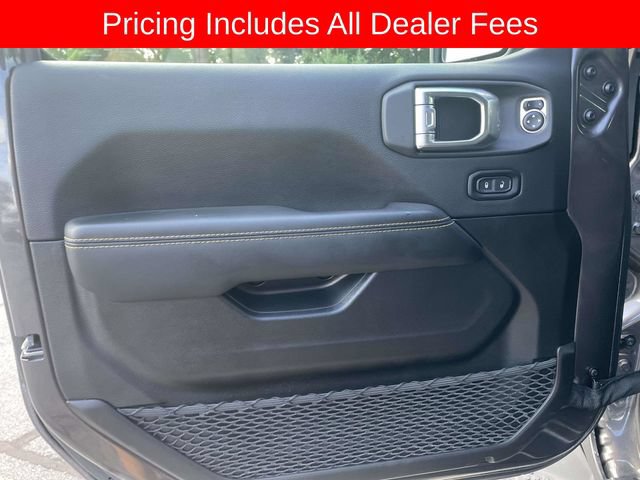 Used 2025 Jeep Wrangler Unlimited Sahara w/ Safety Group AWD/4WD image 20