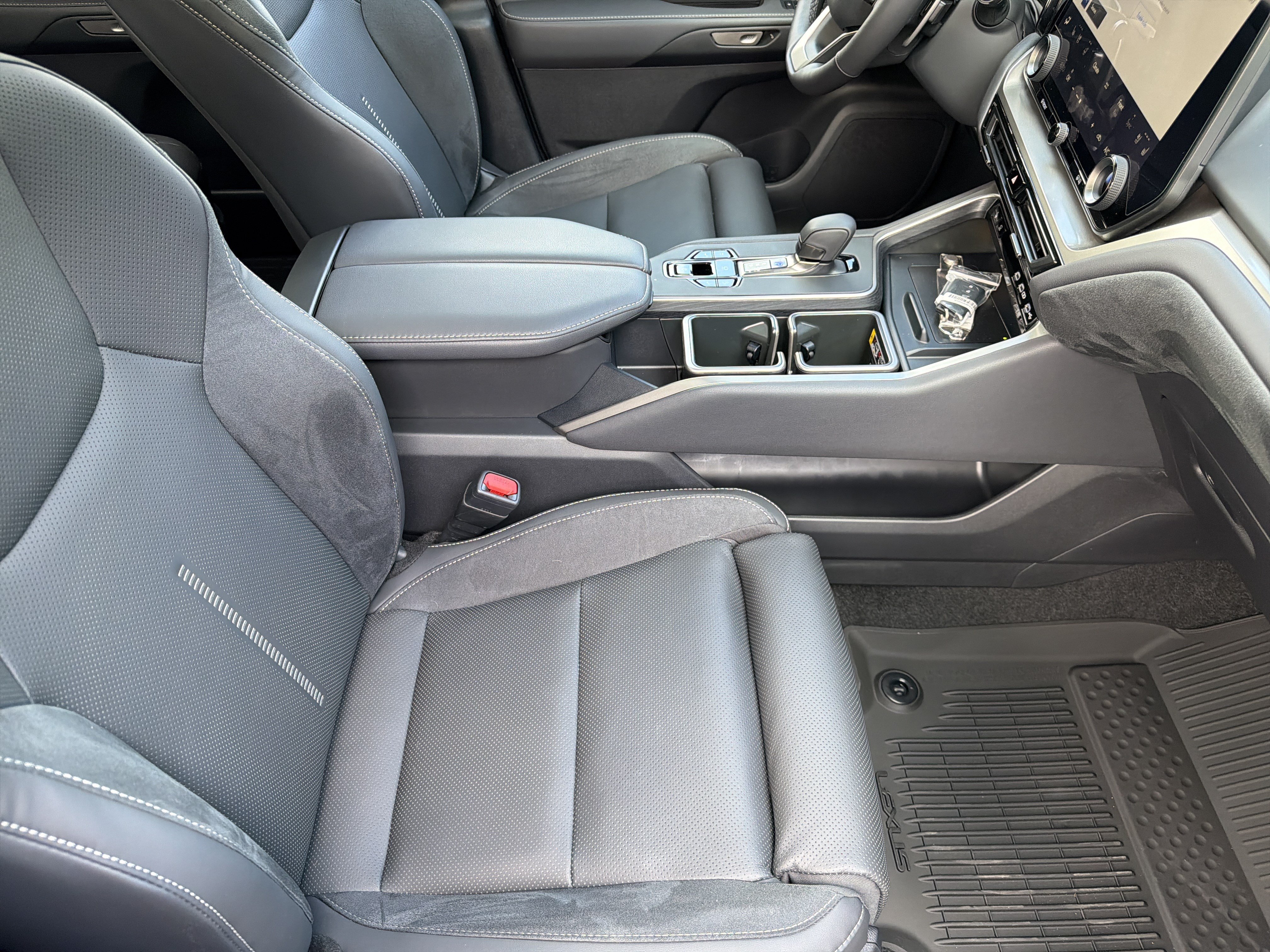 New 2026 Lexus TX 350 AWD image 30